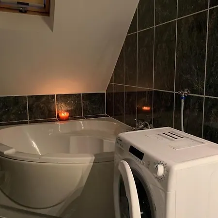 Hangulatos Társasházi Belvárosában Apartamento *